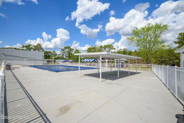 13 Kendal Drive, Toms River, NJ 08757
