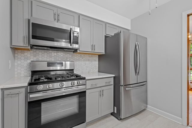 1 Locust Place, Portage, IN 46368