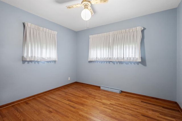 1 Locust Place, Portage, IN 46368