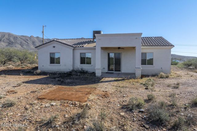 132 Avenida Pastor, Rio Rico, AZ 85648