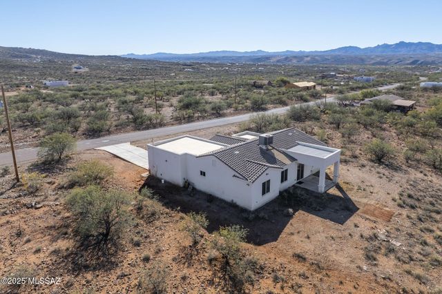 132 Avenida Pastor, Rio Rico, AZ 85648