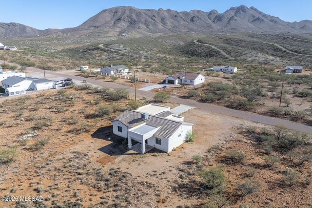 132 Avenida Pastor, Rio Rico, AZ 85648