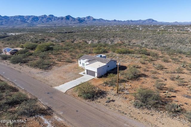 132 Avenida Pastor, Rio Rico, AZ 85648