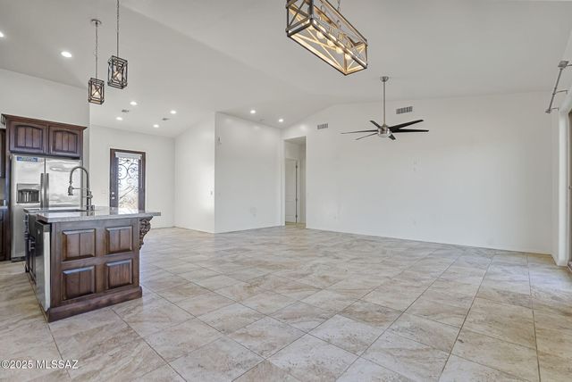 132 Avenida Pastor, Rio Rico, AZ 85648