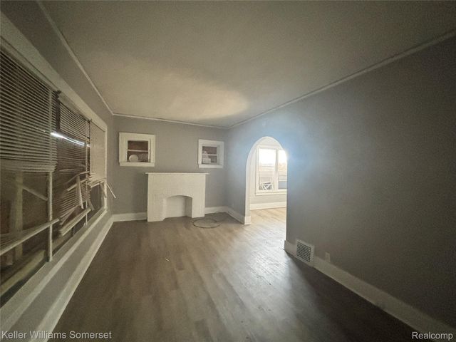 15525 Lasalle Boulevard, Detroit, MI 48238