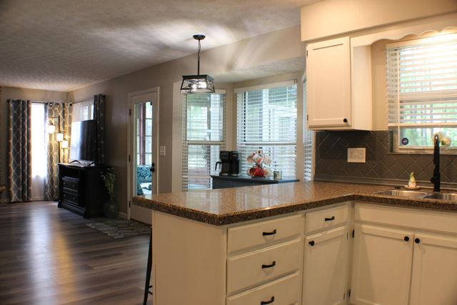 700 Ozem Gardner Way, Westerville, OH 43081