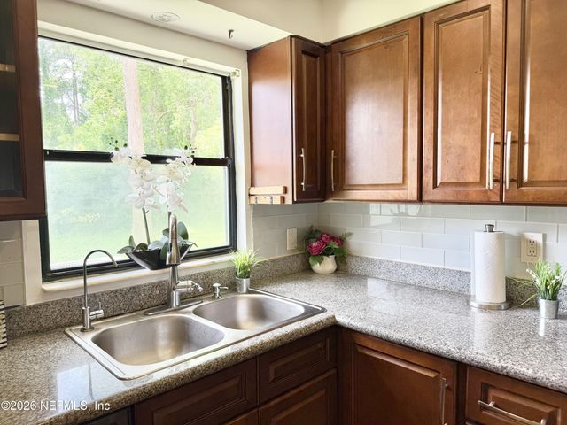 5155 BROKEN ARROW Drive N, Jacksonville, FL 32244