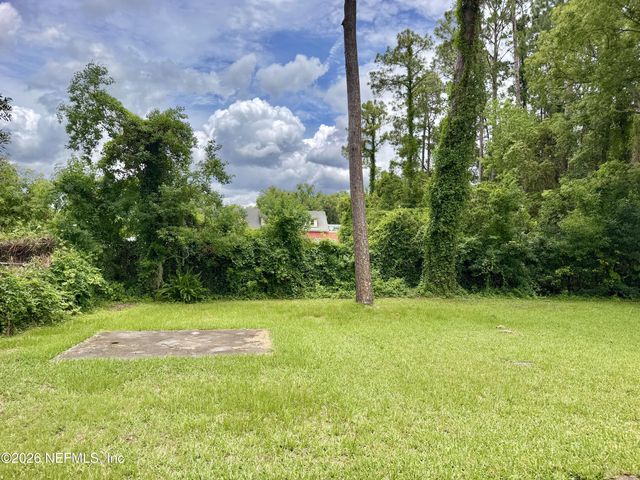 5155 BROKEN ARROW Drive N, Jacksonville, FL 32244