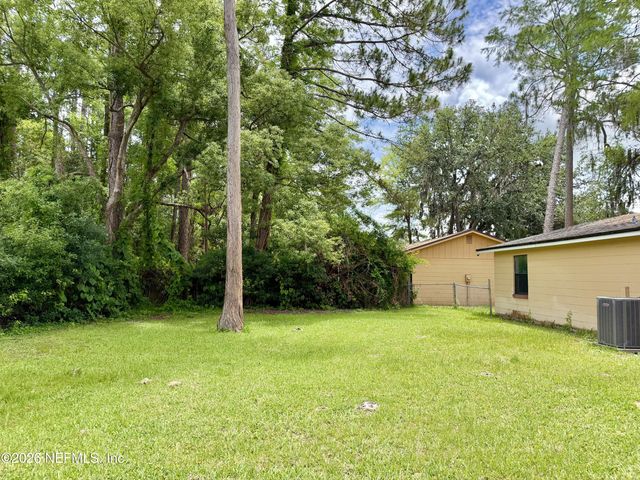 5155 BROKEN ARROW Drive N, Jacksonville, FL 32244