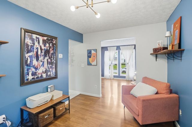 3848 Deer Knoll Drive, Columbus, OH 43230