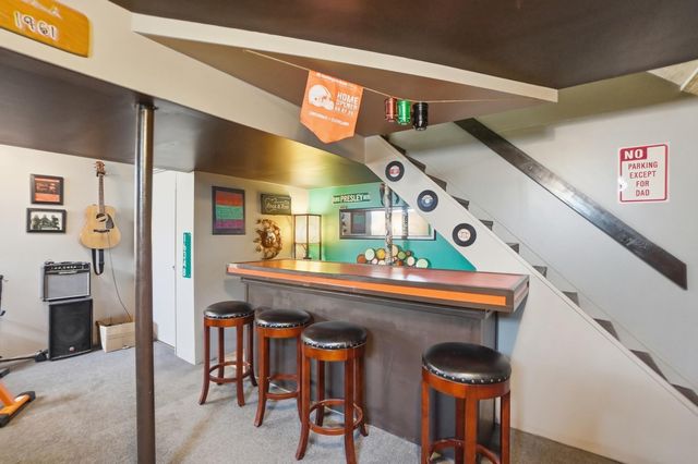 3848 Deer Knoll Drive, Columbus, OH 43230