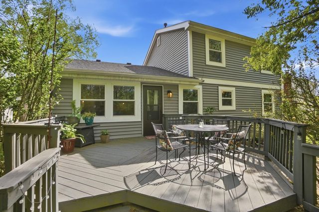 3848 Deer Knoll Drive, Columbus, OH 43230