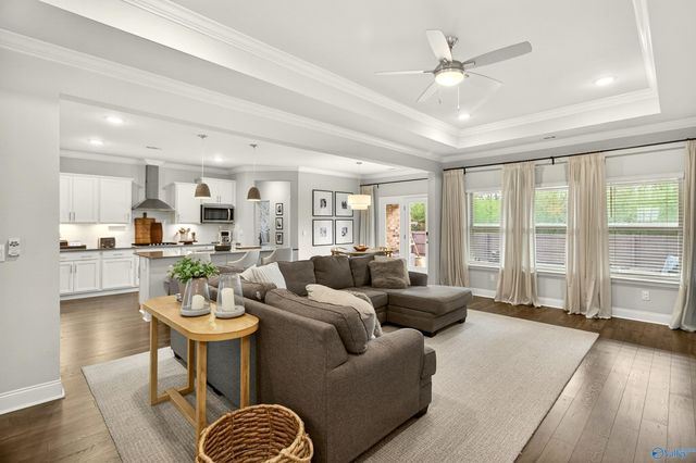 132 Perdido Bay Drive, Huntsville, AL 35811