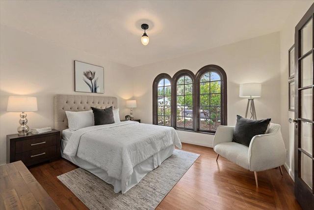 430 5th Avenue, Redwood City, CA 94063