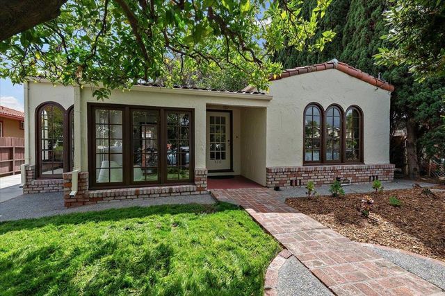 430 5th Avenue, Redwood City, CA 94063