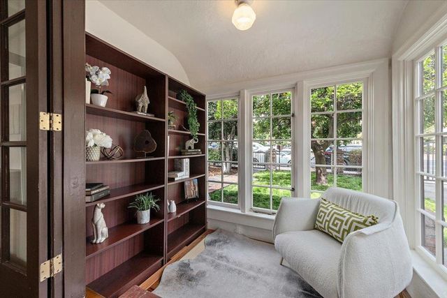 430 5th Avenue, Redwood City, CA 94063