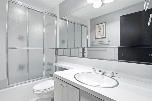 2575 Peachtree Road NE 2E, Atlanta, GA 30305