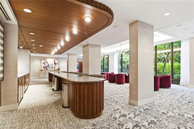 2575 Peachtree Road NE 2E, Atlanta, GA 30305