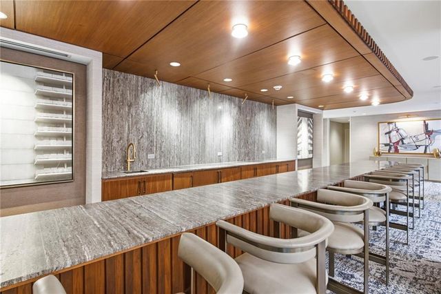 2575 Peachtree Road NE 2E, Atlanta, GA 30305
