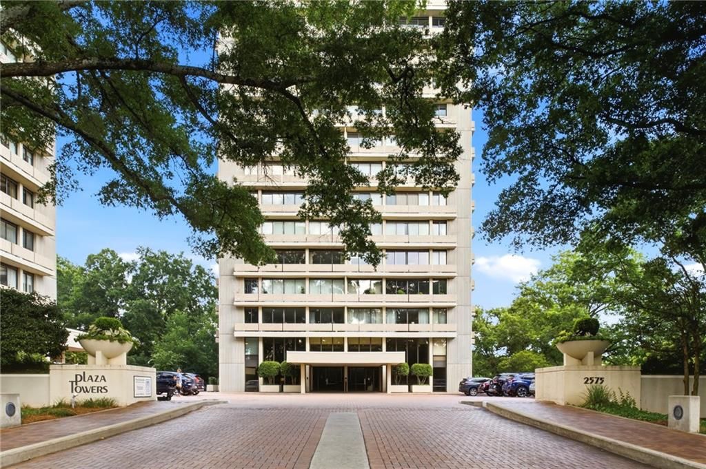 2575 Peachtree Road NE 2E, Atlanta, GA 30305