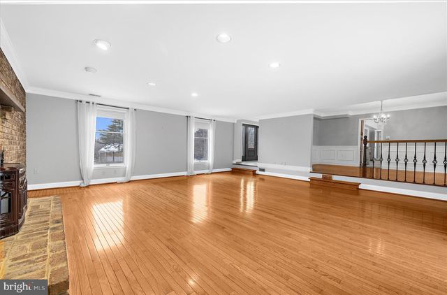 3300 PAPER MILL RD, Phoenix, MD 21131