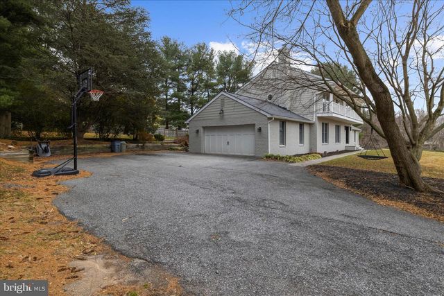 3300 PAPER MILL RD, Phoenix, MD 21131