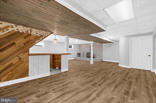 3300 PAPER MILL RD, Phoenix, MD 21131