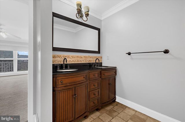 3300 PAPER MILL RD, Phoenix, MD 21131