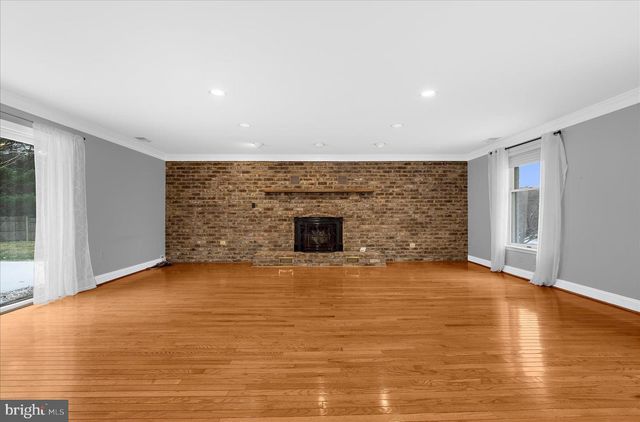 3300 PAPER MILL RD, Phoenix, MD 21131