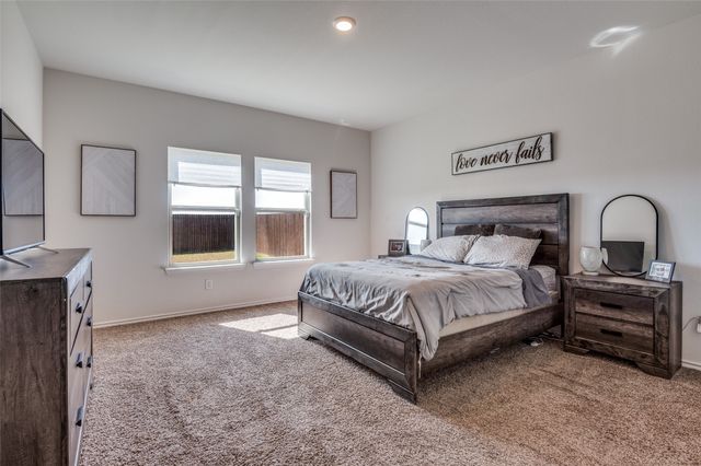 1780 Duskwood Drive, Lancaster, TX 75146