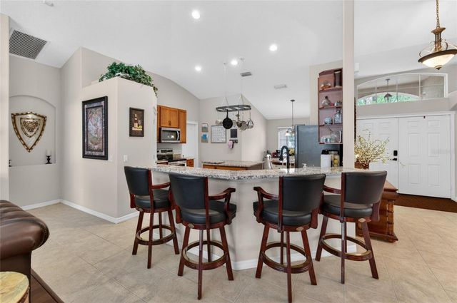 6006 SHEARWATER LANE, Lithia, FL 33547