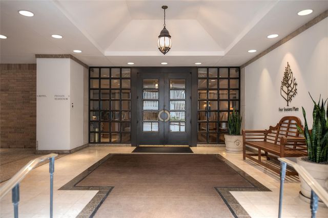 1111 Caroline Street 2611, Houston, TX 77010