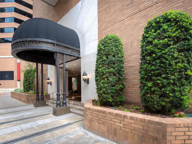 1111 Caroline Street 2611, Houston, TX 77010