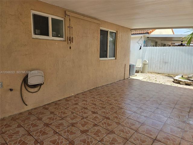 7789 W 34th Lane, Hialeah, FL 33018