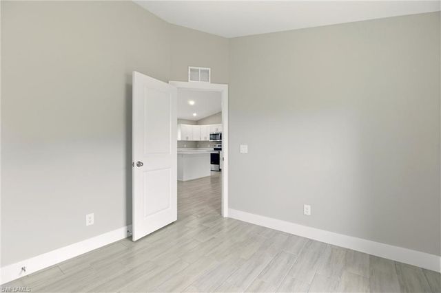 2502 64th ST W, Lehigh Acres, FL 33971