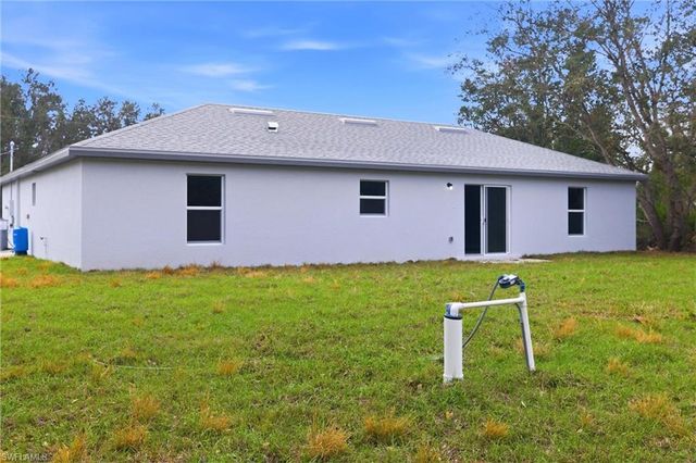 2502 64th ST W, Lehigh Acres, FL 33971