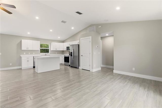 2502 64th ST W, Lehigh Acres, FL 33971