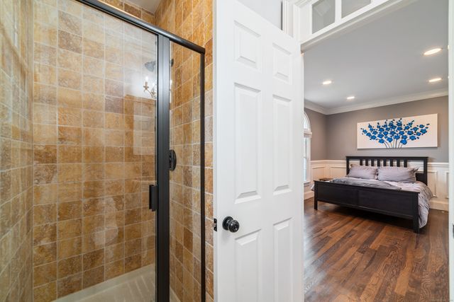 4 Wentworth Drive, Newtown, CT 06470