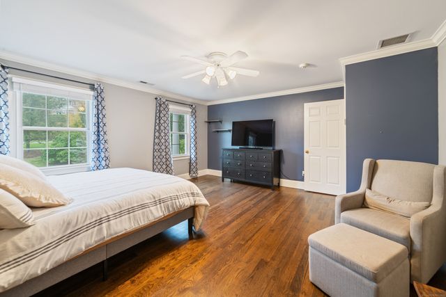 4 Wentworth Drive, Newtown, CT 06470