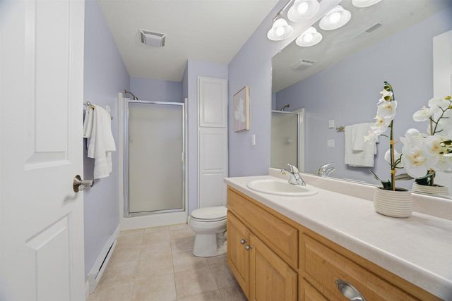 4717 N TANGLEWOOD DRIVE, Appleton, WI 54913