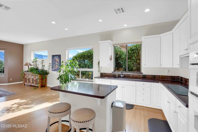 38321 S Granite Crest Drive, Tucson, AZ 85739