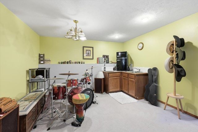 5710 S Rebecca St, Spokane, WA 99223