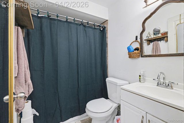 1233 Carman Street, Burton, MI 48529