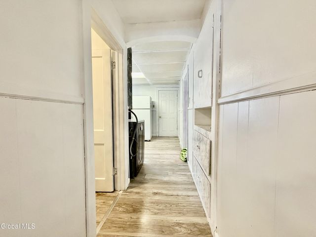 327 5th Avenue, Troy, NY 12182