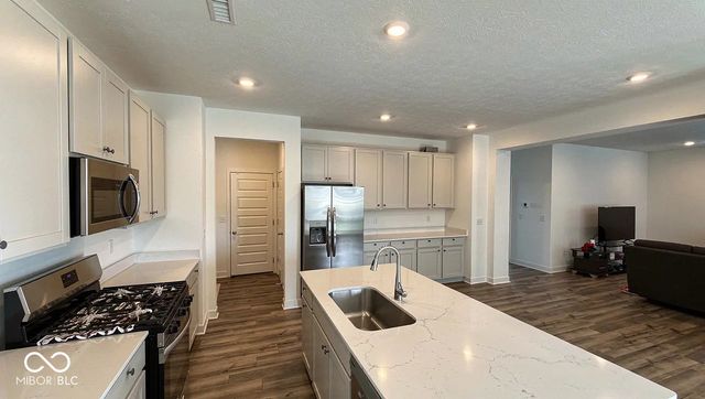 2888 Winslow Court, Greenwood, IN 46143