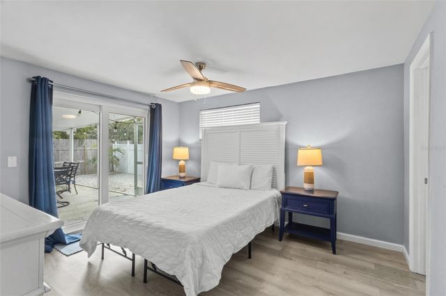 690 FOX STREET, Longboat Key, FL 34228