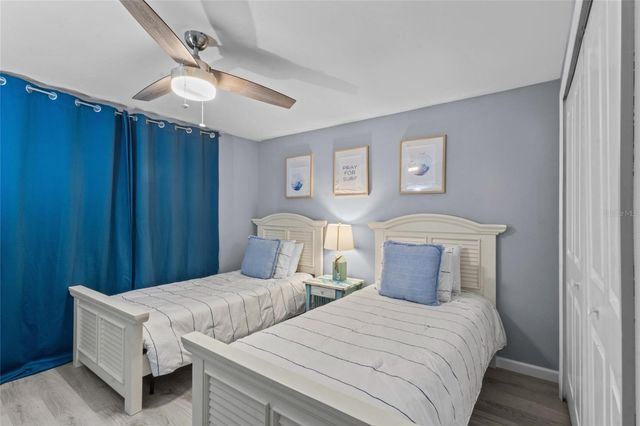 690 FOX STREET, Longboat Key, FL 34228