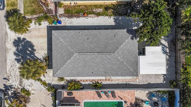 690 FOX STREET, Longboat Key, FL 34228