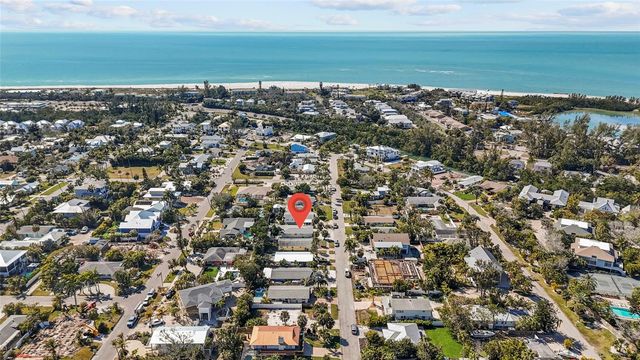 690 FOX STREET, Longboat Key, FL 34228