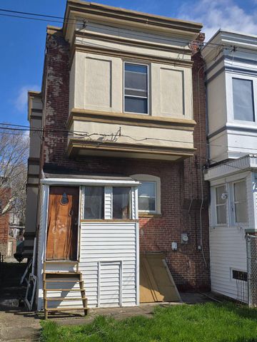 1426 LINDLEY AVE, Philadelphia, PA 19141
